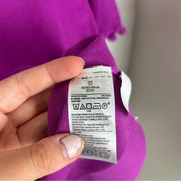 NWT Banana Republic Pink Purple Knit Pom Detail Short Sleeve Sweater Size XS - Picture 8 of 9